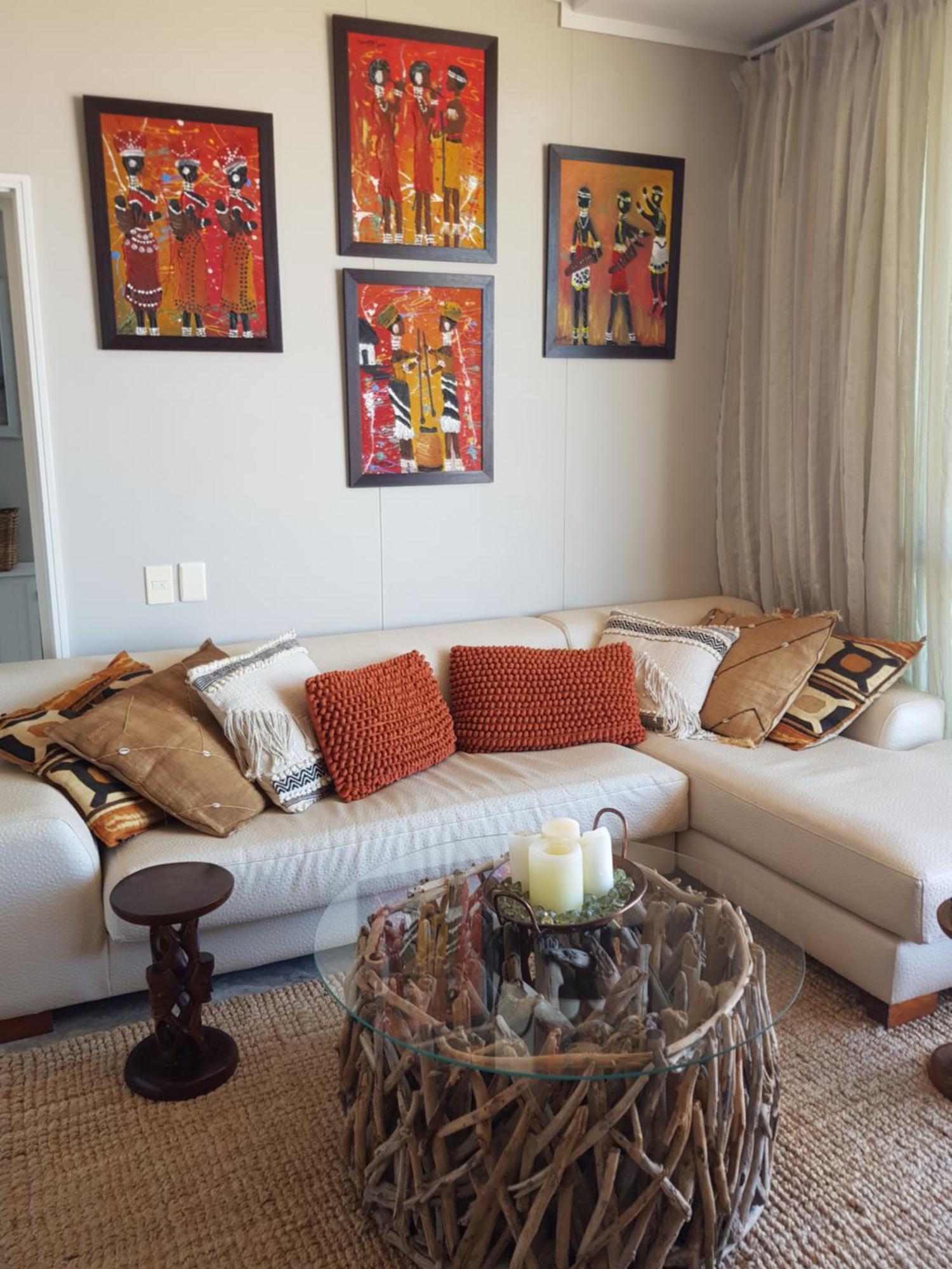 Harbour Bridge Suite 220