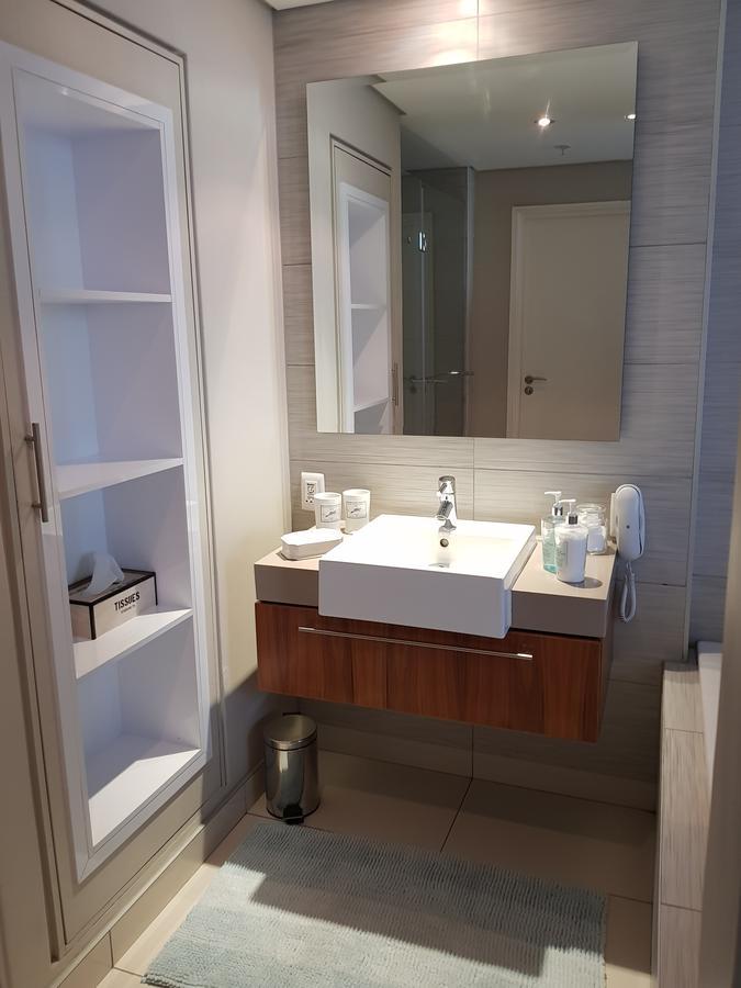 Harbour Bridge Suite 220 * Cape Town