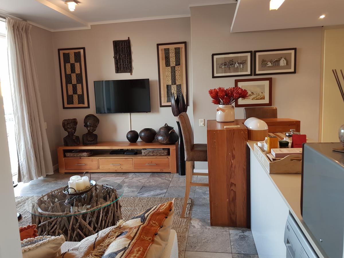 Harbour Bridge Suite 220 Apartment Cape Town